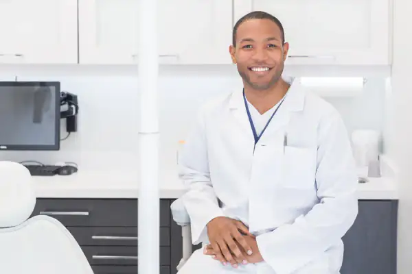 Harmonização orofacial na Dentemergência